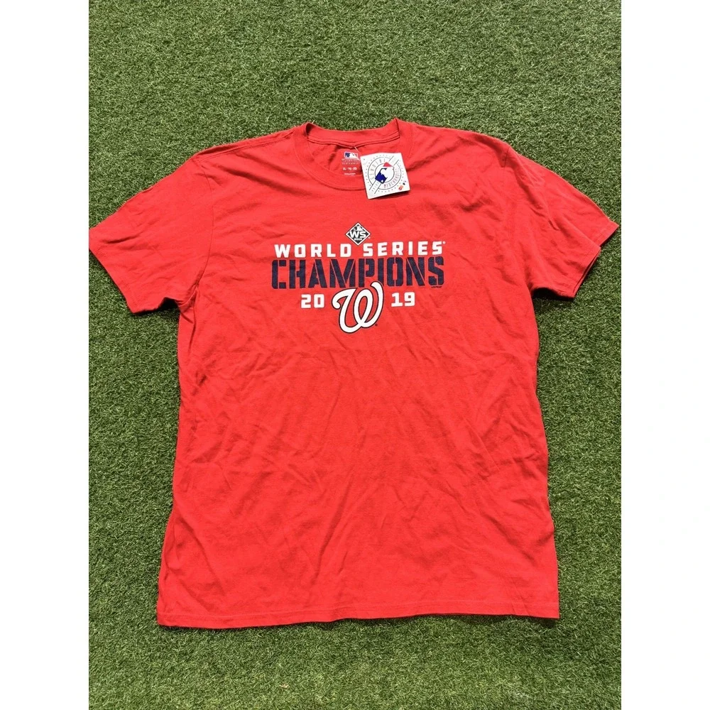 MLB T-Shirt Mens Size XL Washington Nationals Red 2019 World Series Champions
